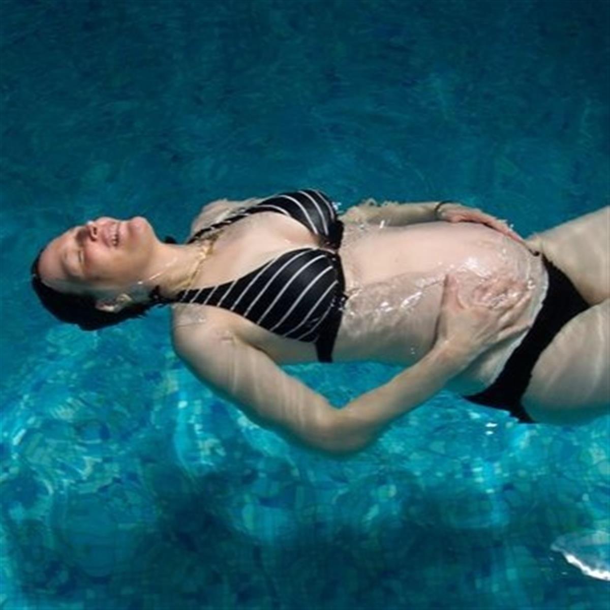 AQUANATAL - PRE natale yoga in water - 25 FEB 2026 @ DILBEEK